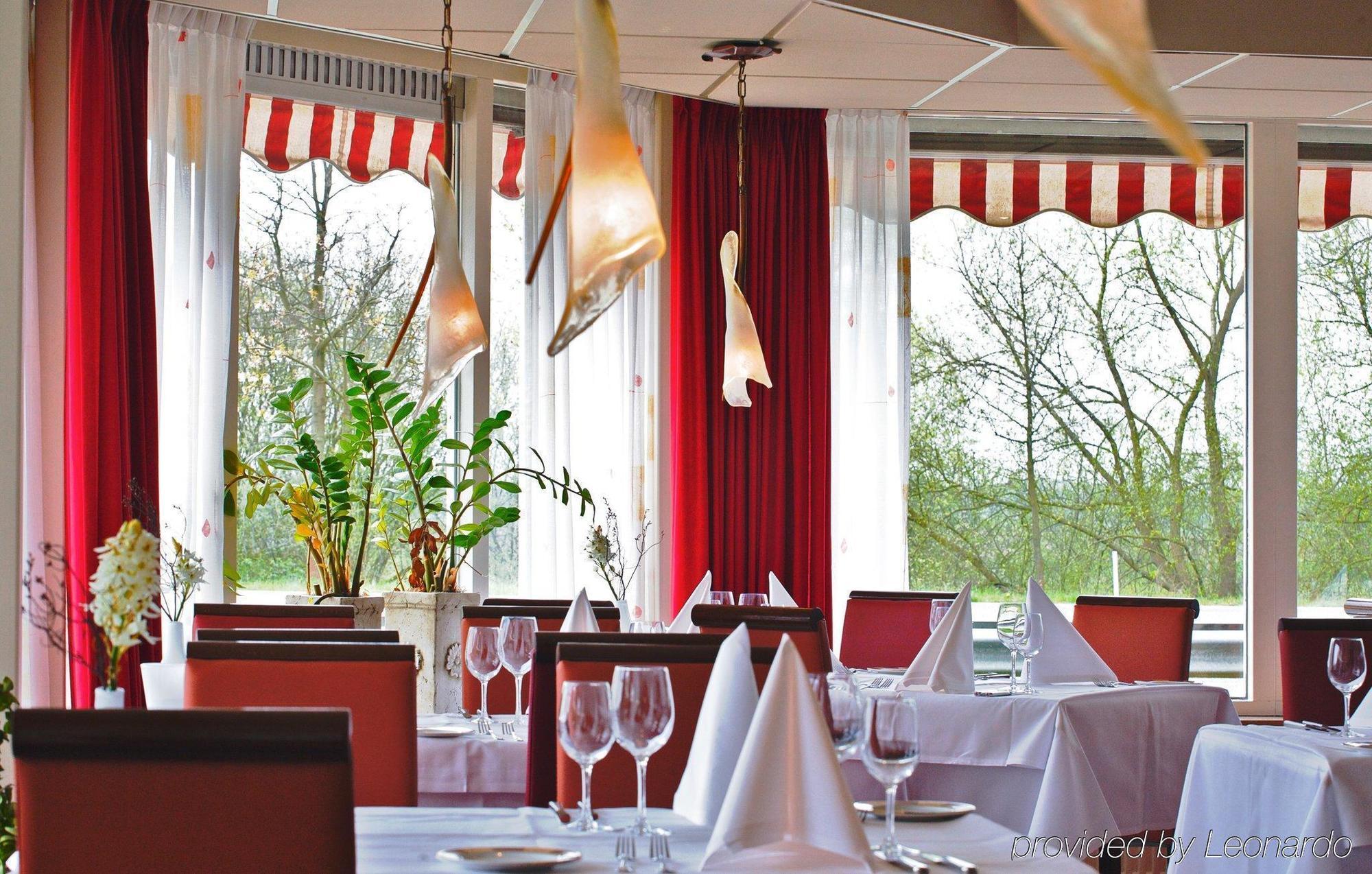 Fletcher Restaurant Rooland 4* Arcen